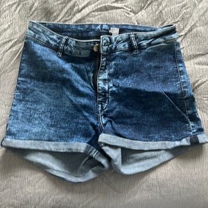 Dark wash high waisted jean shorts